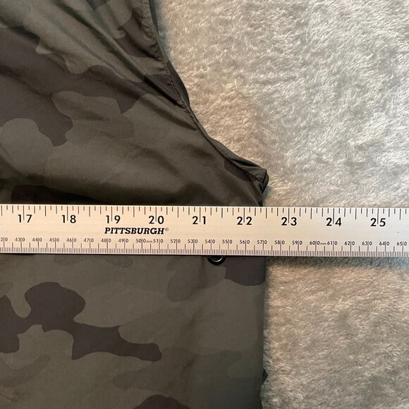 Old Navy Men Camo Active Mesh Lined Shacket Snap Front Lightweight Jacket M - Picture 9 of 13